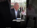 expresidente Álvaro Uribe ejerció su derecho al voto en Rionegro