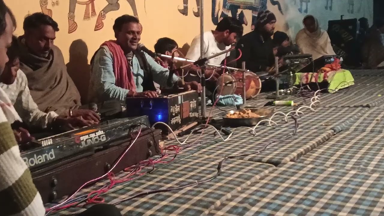 मां अम्बे मां जगदम्बा  दूनीया करजिय साई गायक लादू लाल सेन बरडोद 