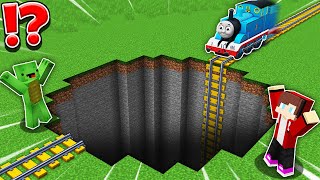 JJ and Mikey Stop Thomas the Train CHALLENGE in Minecraft Maizen Animation