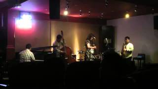 MONITA TAHALEA - KEHIDUPAN (GOD BLESS)