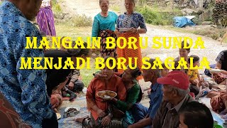 Mangain (menabalkan marga/boru ) boru Sunda jadi boru Sagala, acara adat batak.