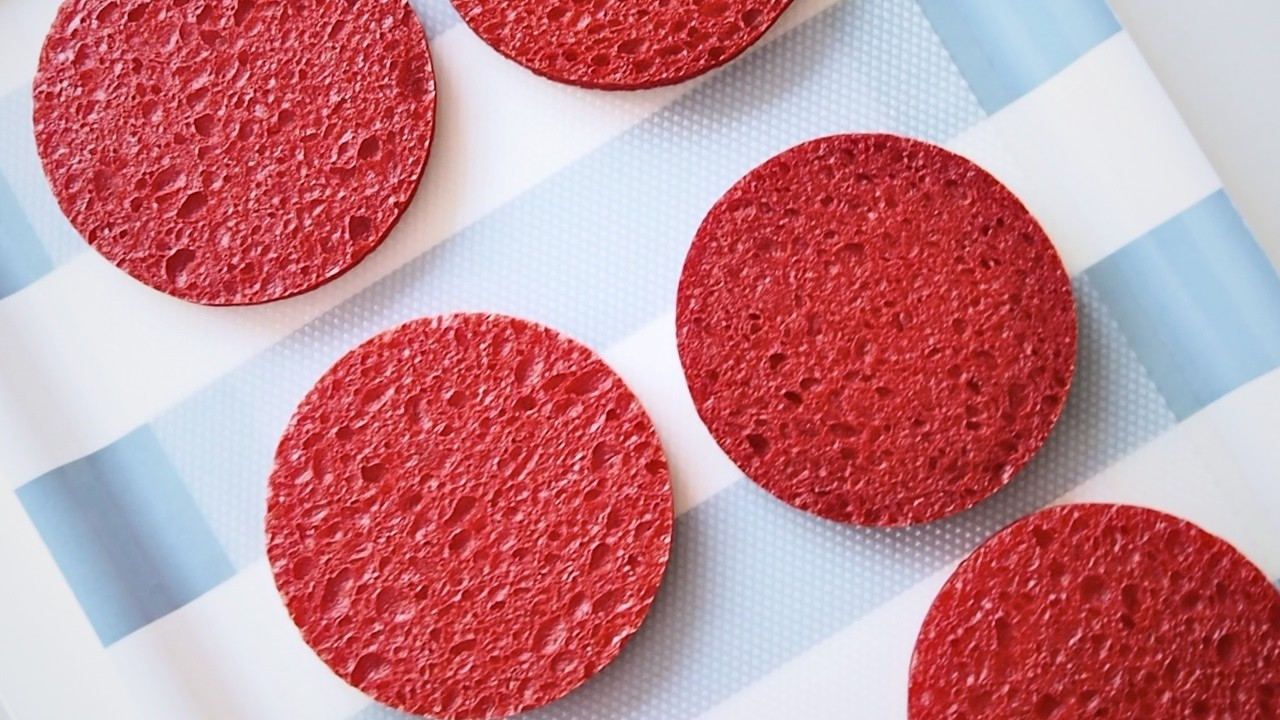 [JP/EN/KR Subs] 赤い何か | Something in Red | Studio Vlog #92