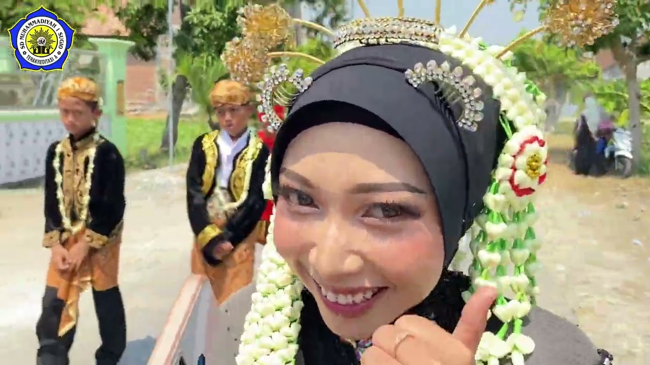 JUARA 2???. Gimana Juara 1 nya?. KARNAVAL SD MUHAMMADIYAH 1 SUGIO “PESONA BUDAYA LAMONGAN” KEC SUGIO