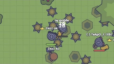 Destroying Players with my Main Weapon in Moomoo.io