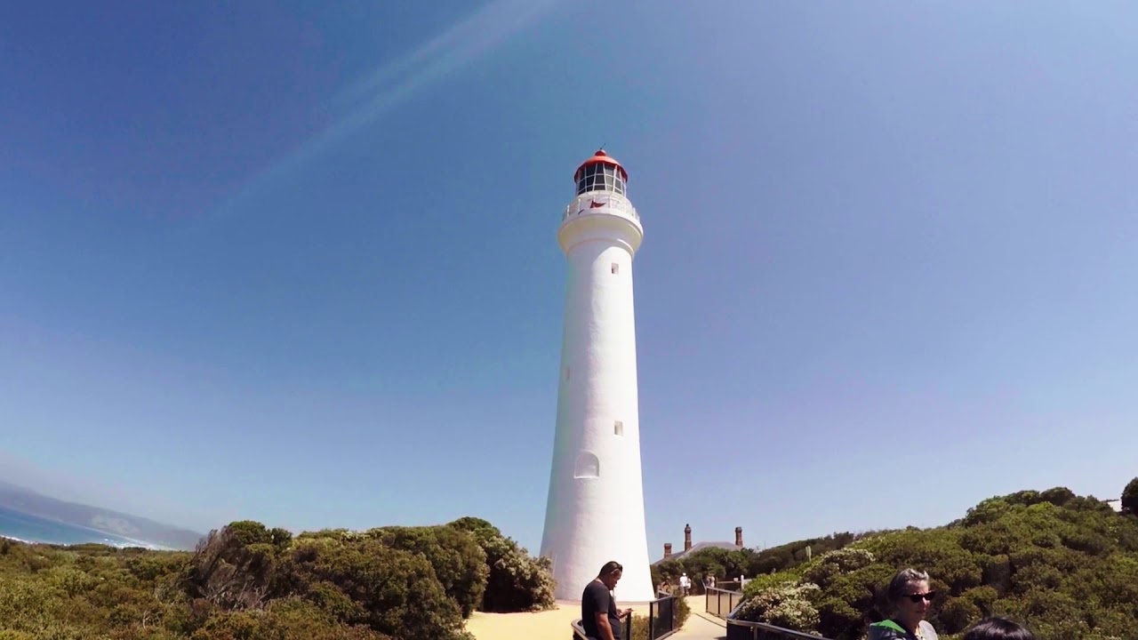 Visiting the lighthouse from "Round the Twist" (Aireys Inlet, Victoria