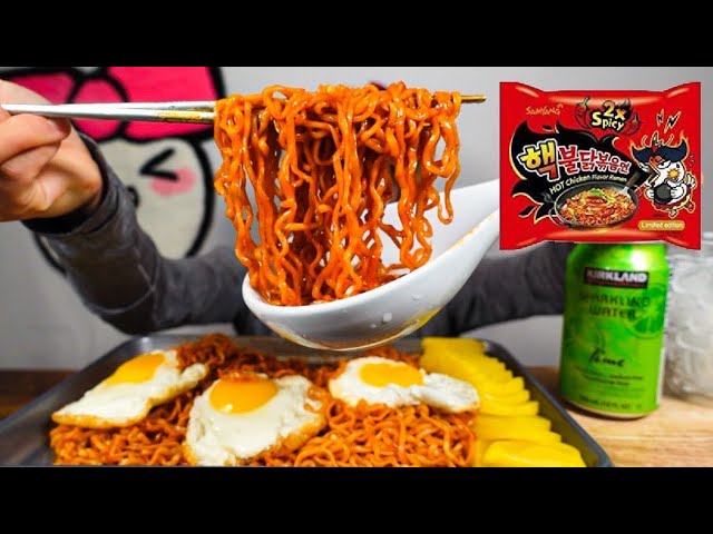 Nuclear Fire Noodles: la challenge dei ramen coreani più piccanti al mondo