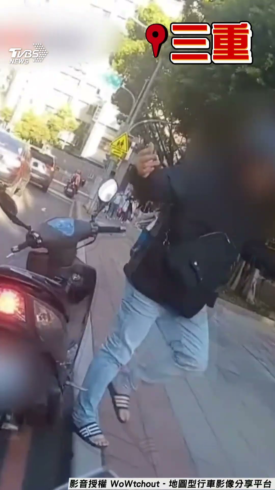 男停路中惹怨追車嗆聲釀擦撞　網列「4違規」嘆:他小孩很可憐｜TVBS新聞@TVBSNEWS01