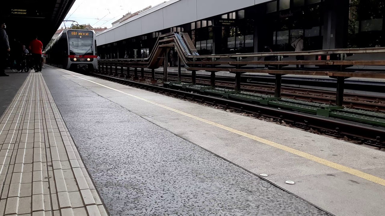 U-Bahn Linie U6 Typ T1 Thaliastraße in Wien