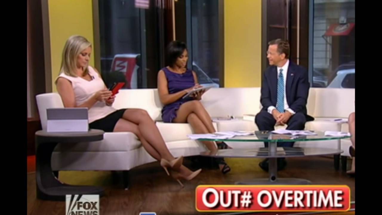 Harris Faulkner & Sandra Smith hot legs - Outnumbered - 08/02/16 - YouT...