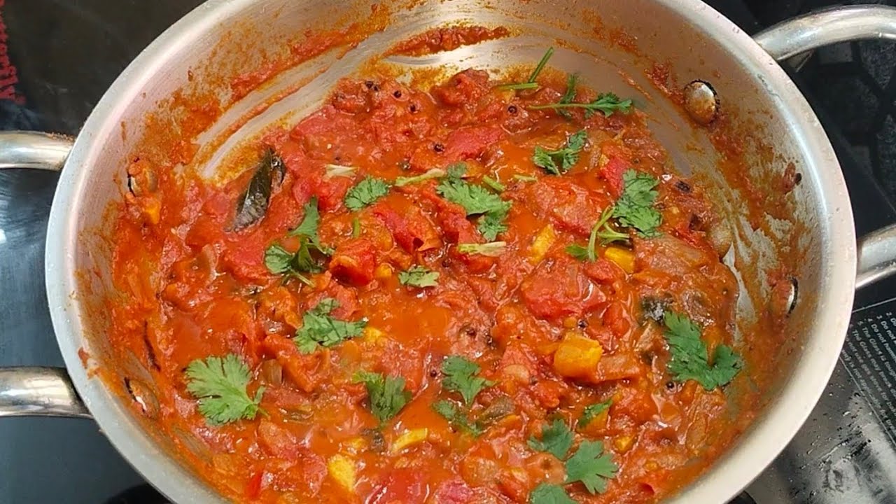 Tomato Curry Recipe | Easy Tomato Curry for Rice, Chapati, Idli & Dosa #tomatocurry #simplerecipe 
