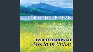 Video thumbnail of "Cor Godre'R Aran Male Voice Choir - Fendigaid Nos"