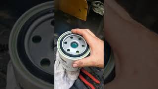 '01 DT466E lube and filter change