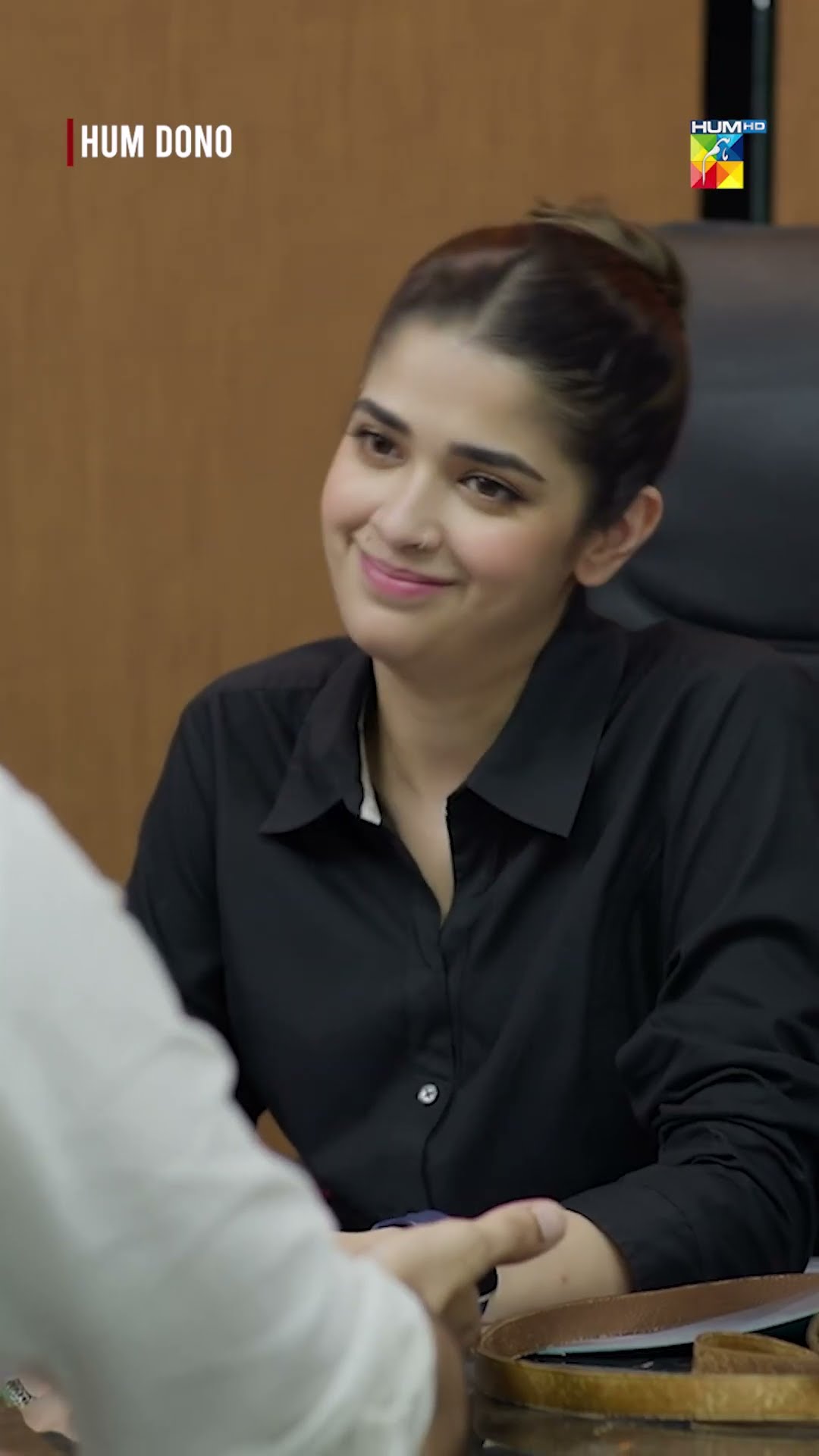 Tumhari Family Kahan Se Aa Gayi..?? #humdono #kinzahashmi #anikazulfikar #shortsfeed #shorts