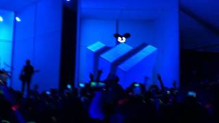 Deadmau5 and The Foo Fighters at the Grammys