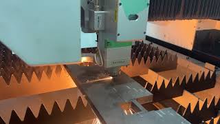 Hi-Precision 3000W Fiber Laser Cutting 20mm Carbon Steel