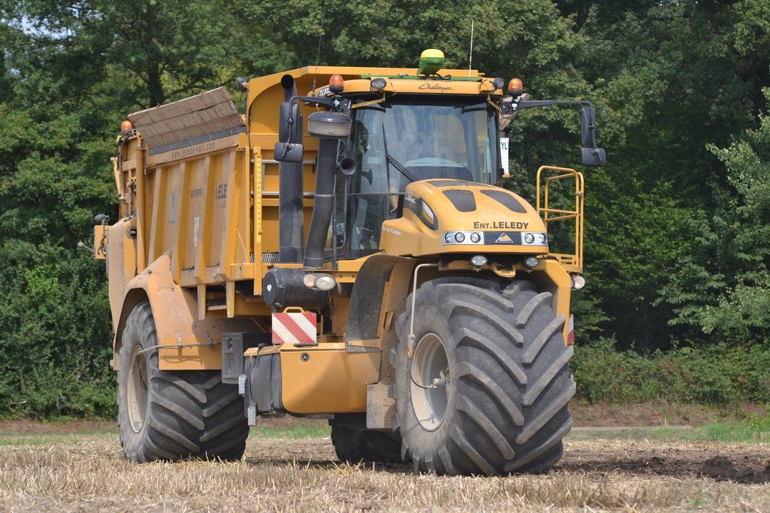 [SOUND] Challenger TerraGator TG8333 CVT