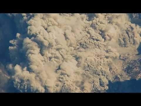 Semeru Erupts Explosively — 3 Camera Angles Capture the March 29, 2026 Eruption