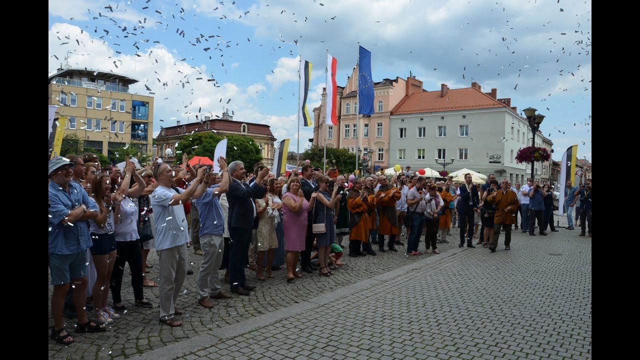 Tarnowskie Góry z kopalnią i podziemiami na Liście UNESCO. Radio Katowice, 9.07.2017. katowice 2015 stickers