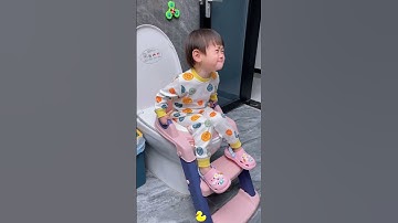 Struggling with Potty Training? The Potty Training Seat with Ladder Assembly is Here to Help! #baby