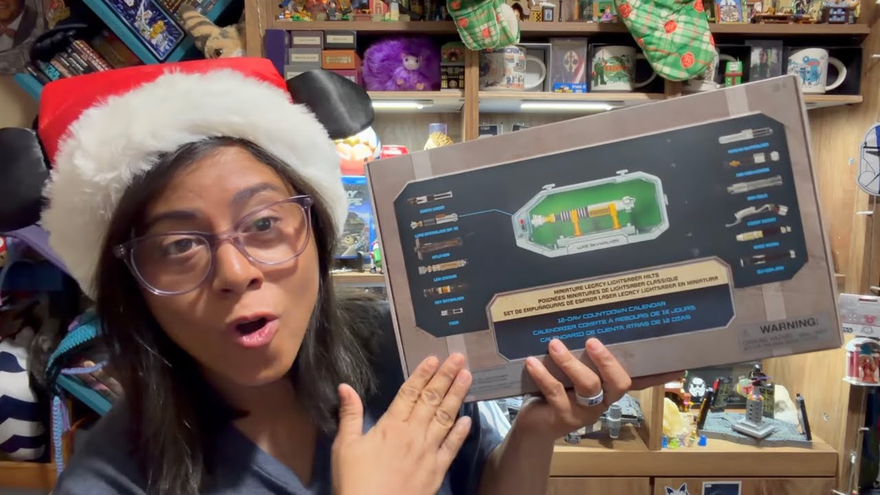 Миниатюрный адвент-календарь Legacy Lightsaver Hilts 