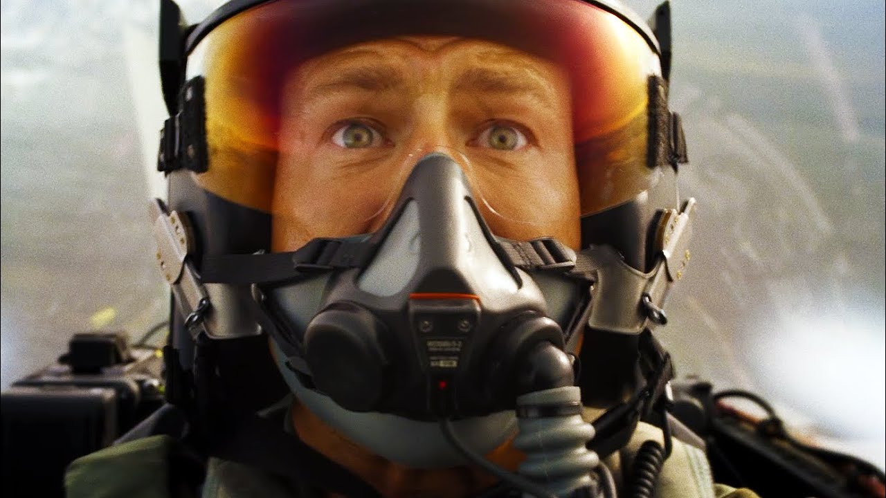 Top Gun' Movie Fan Spots Hilarious Detail In Background of Scene
