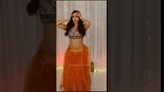 Nora Fatechi Belly Dance| glamorous parformance