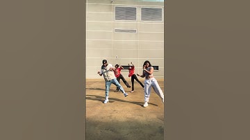Get Ready To Groove! Amapiano Dance 💃 ♥️  Video 📽 That Will Get You Moving!😄