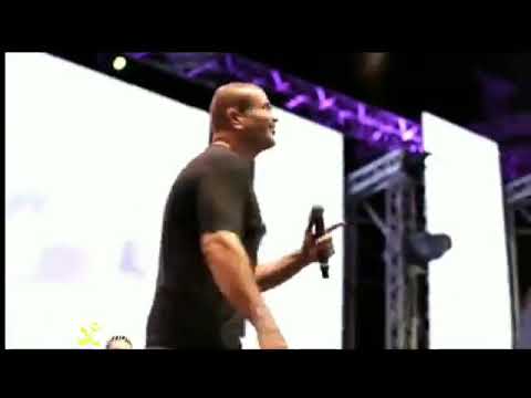 قال ايه راجع ندمان وفاكرني زي زمان عمرو دياب