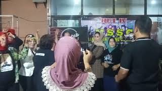 Download Lagu Cover Mas Dokter Pri. || HUT MSSC KE IV ||anten Sing Song Comunity Tulungagung. MP3 Download Lagu Cover Mas Dokter Pri. || HUT MSSC KE IV ||anten Sing Song Comunity Tulungagung. MP3