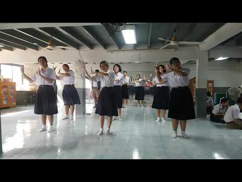 สอบปฏิบัติรำพื้นเมือง ศ 32102 (2)