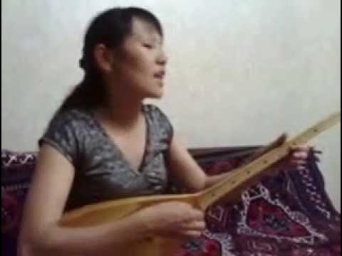 казашка гитара. девушка поет казахскую песню. девушка поет казахскую песню. казах красиво поет. казахская девушка поет.