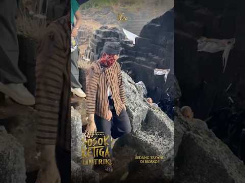 Paklik Kenapaa Cari Tau Penyebabnya Di Bioskop Yukk Sosokketigalintrik Leopictures Ytshorts