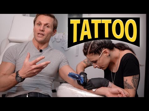 Video: Ottenere Un Tatuaggio: Cosa Aspettarsi, Suggerimenti Sul Dolore, Lista Di Controllo E Cure Post-terapia