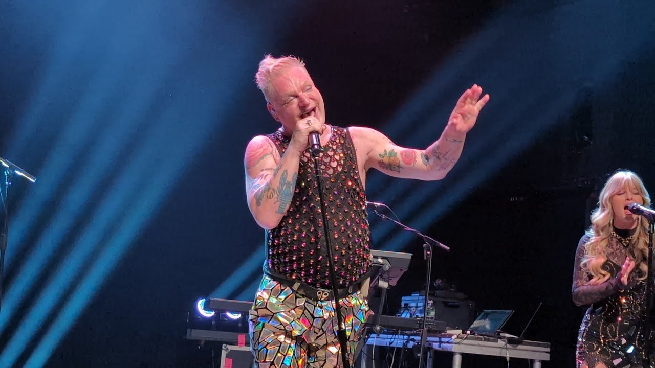 Andy Bell of Erasure SOMETIMES Live 10-25-2025 Gramercy Theatre NYC 4K