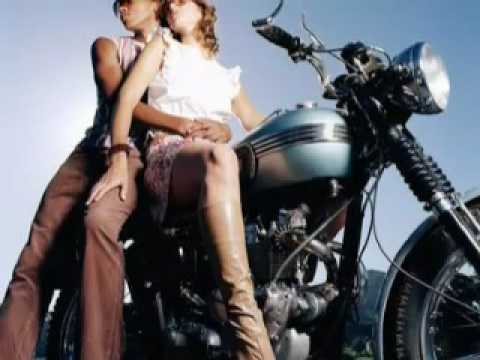 Смотреть «Neoton Familia - Hétvégi motorozás» на YouTube