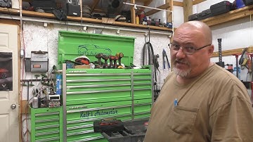 Yes I purchased the Snap On EEDM596FK and I love the Display