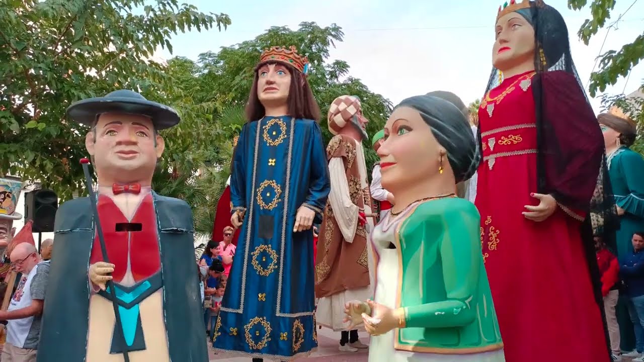 Gegants d'Albaida, Reus i Veguers de Montblanc | Aplec de Gegants i Cabets d'Ontinyent 2022