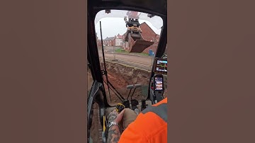 Amazing tutorial Learn excavator operations  #innovation #excavator #learning