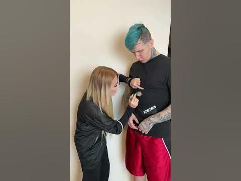 Если ты сильная, смелая, ловкая, и очень ceкcуальная... Иди домой... Ты пьяная -