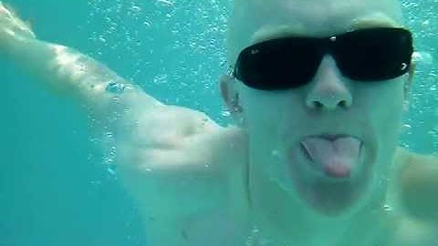 Casio Commando Under Water 2