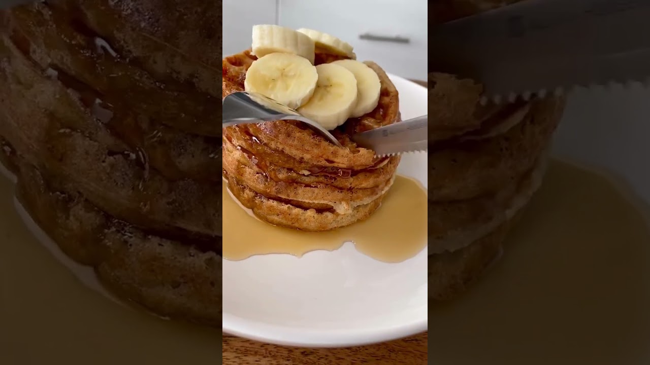 Easy Vegan Banana Waffles