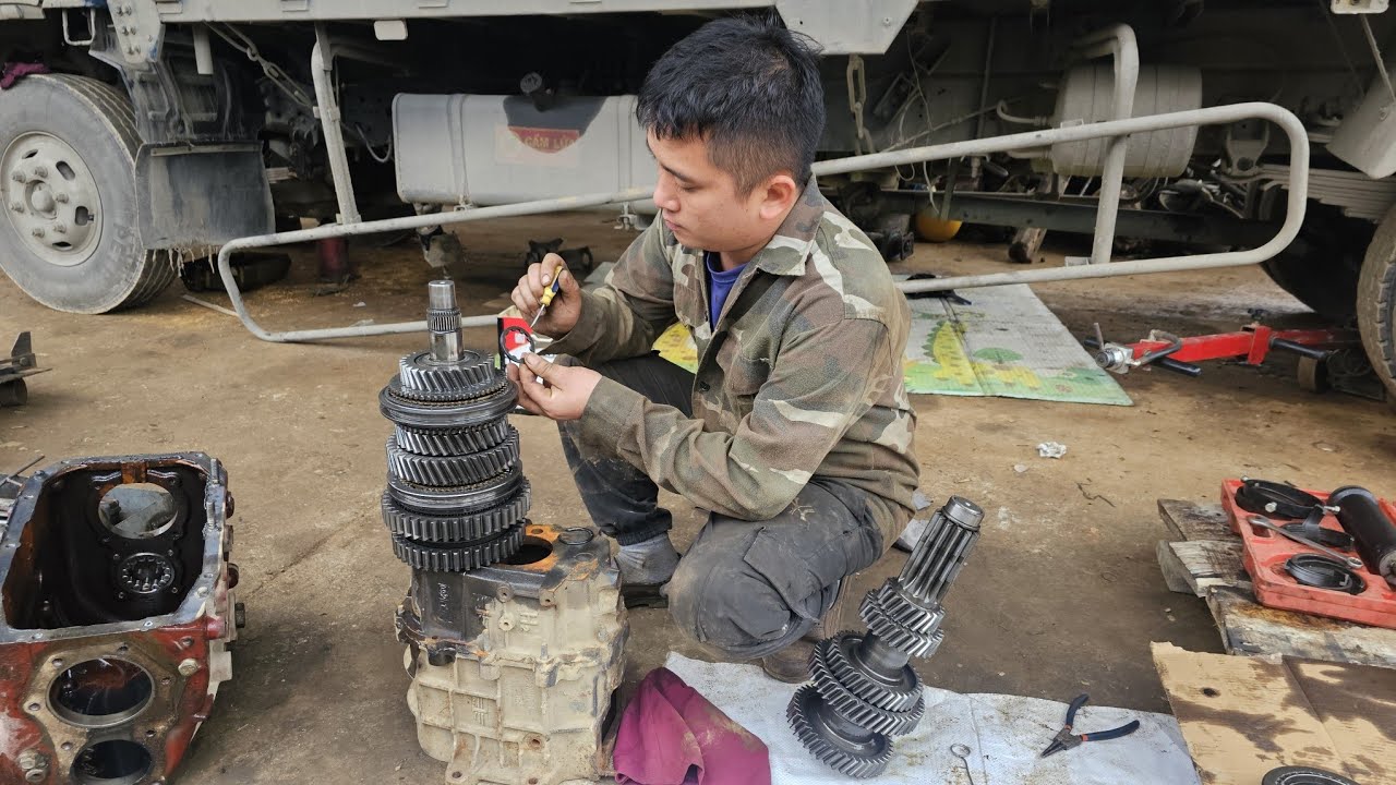Mobile repair: 8 hours repair and restoration of broken manual transmissions for 4x4 trucks