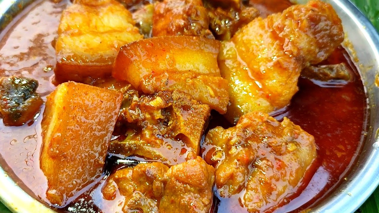 PORK CURRY YUMMY PORK CURRY RECIPE VILLAGE STYLE PORK COOKING YouTube