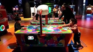 Hava hokeyi oyunu Yusuf Arda ve Yade Dilek screenshot 2