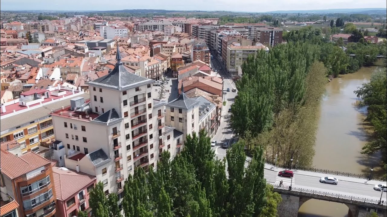 Flying Over Aranda de Duero