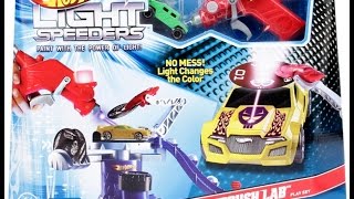 Hot Wheels Light Speeders Lightbrush Lab. Paint Car with the power of light.