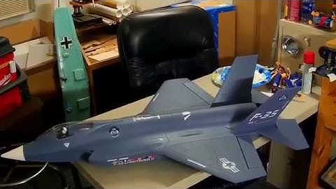 Freewing F-35 Lightning II JSF - Maiden Flight