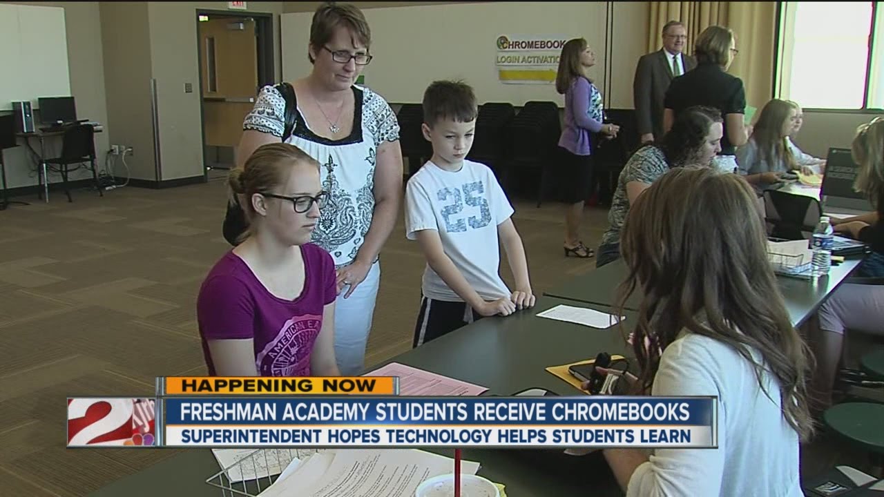 Broken Arrow Freshman Academy Students Get Chromebooks YouTube broken-arrow-freshman-academy-students-get-chromebooks-youtube