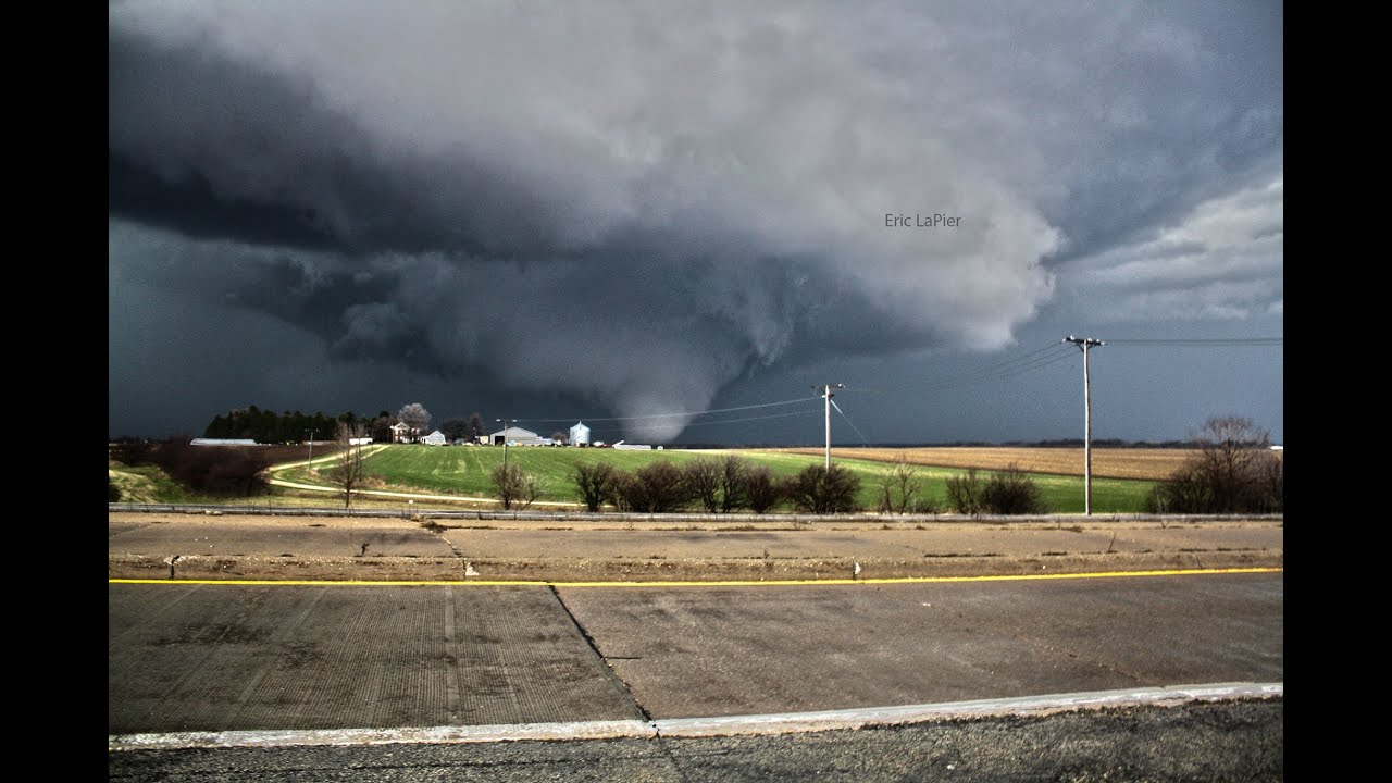Rochelle Tornado April 9, 2015 [Featured on ABC World Nightly News] 