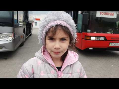 Лаура едет в ЕВРОПУ!!! МЫ пересели в другой АВТОБУС!!!!